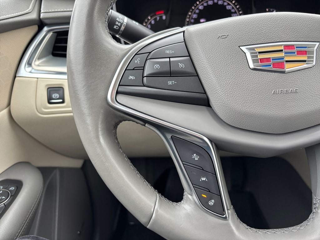 2019 Cadillac XT5 Premium Luxury