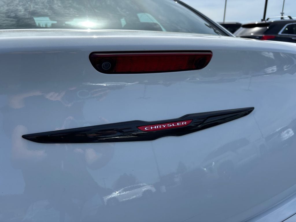 2023 Chrysler 300 S