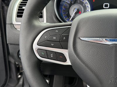 2022 Chrysler 300 Touring