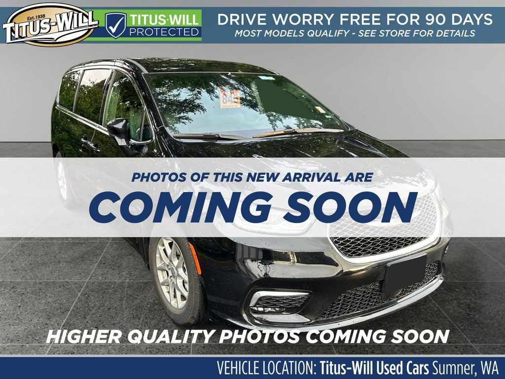 2025 Chrysler Pacifica Select