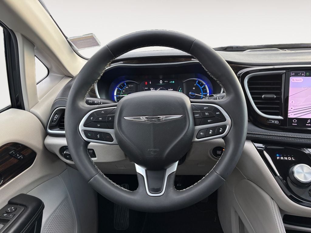 2023 Chrysler Pacifica Hybrid Limited