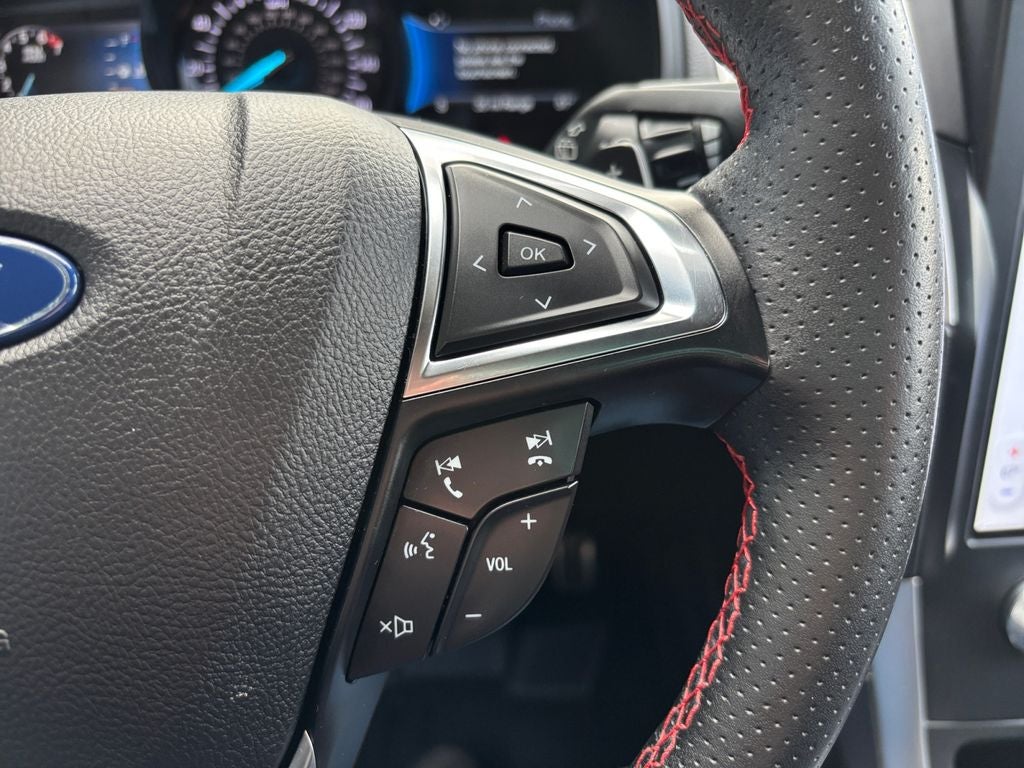 2022 Ford Edge ST Line