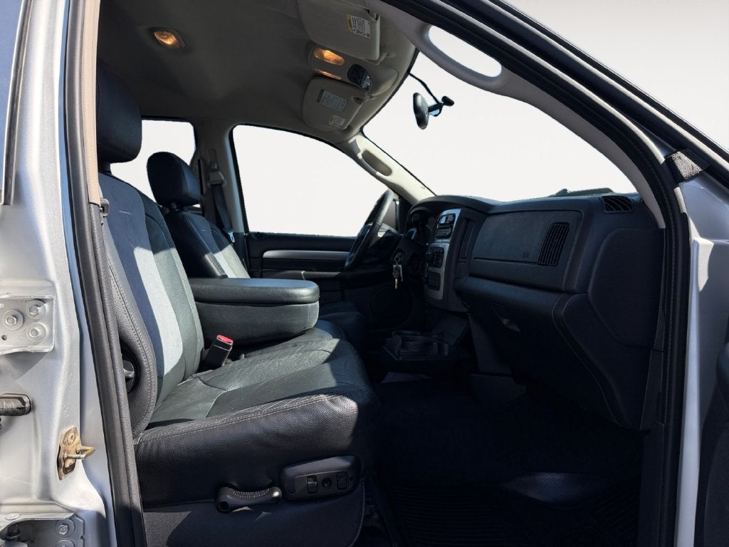 2004 Dodge Ram 3500 Laramie Longbed 5.9L