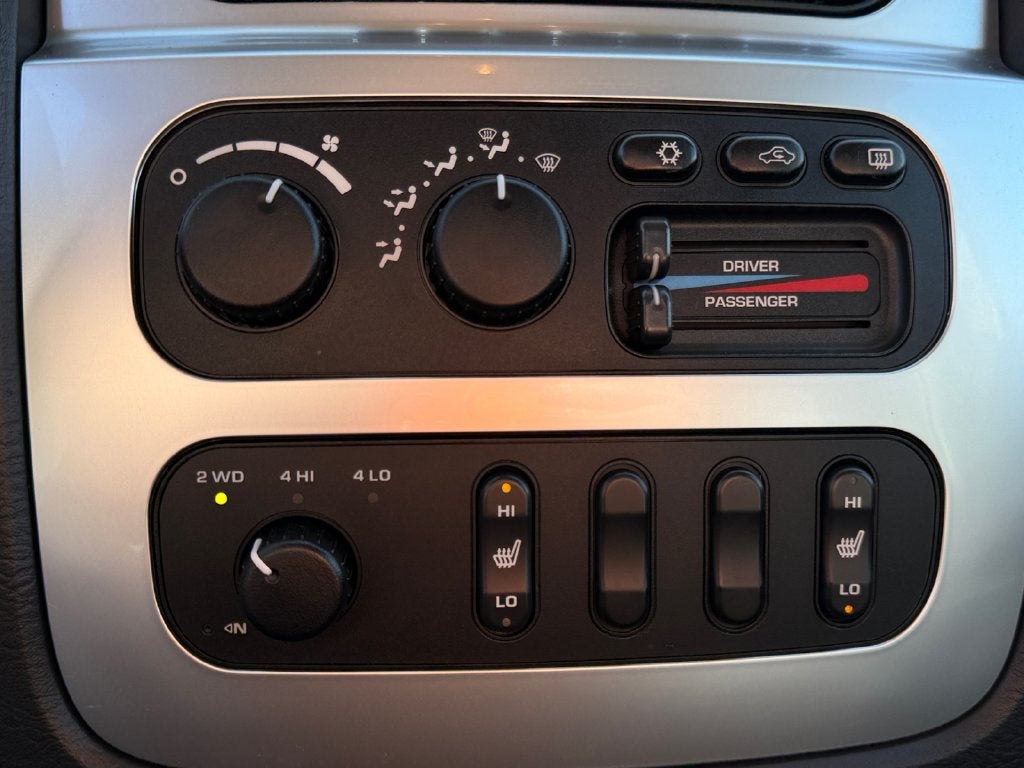 2004 Dodge Ram 3500 Laramie Longbed 5.9L