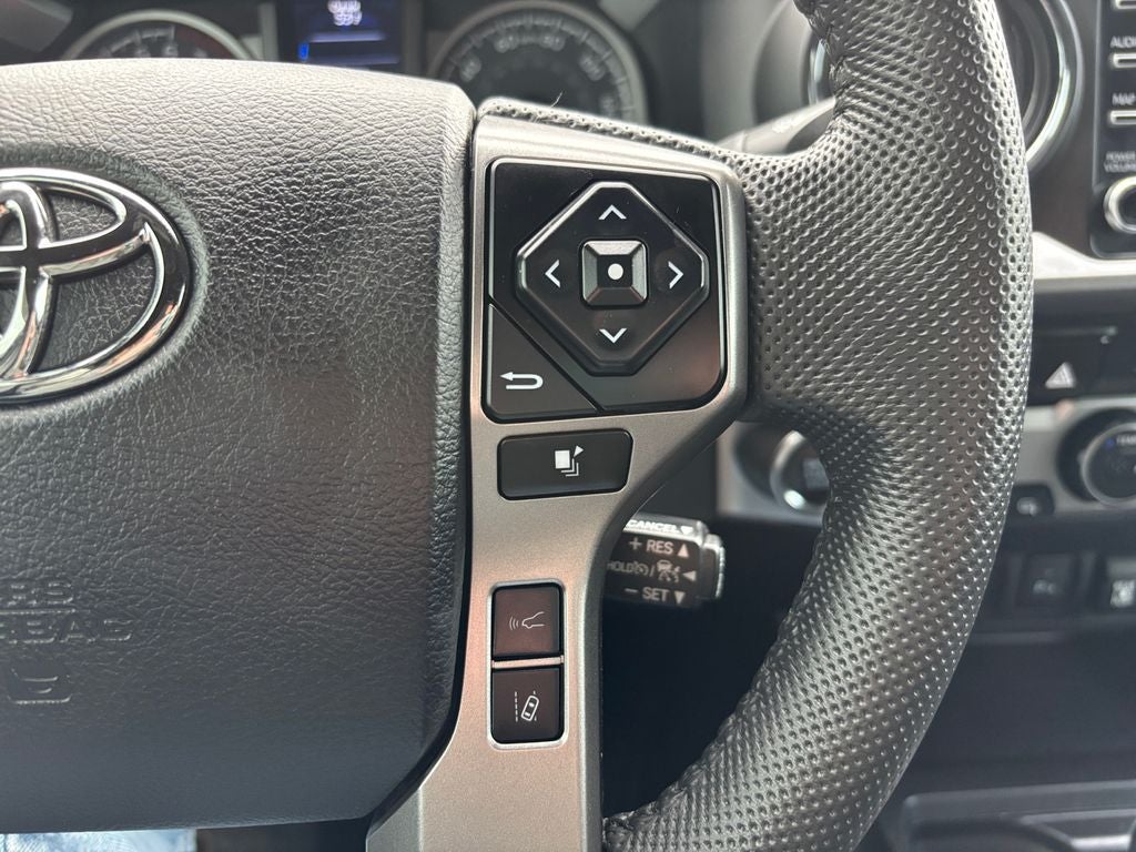 2022 Toyota Tacoma Limited V6