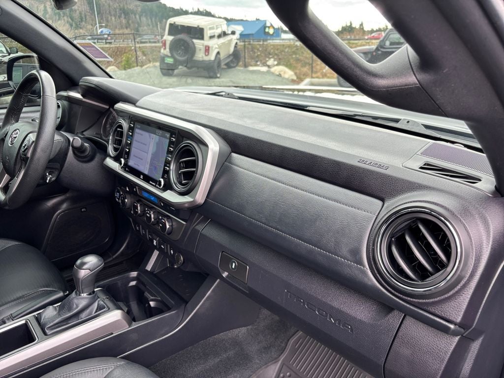 2022 Toyota Tacoma Limited V6