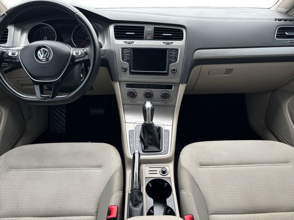 2017 Volkswagen Golf TSI S 4-Door