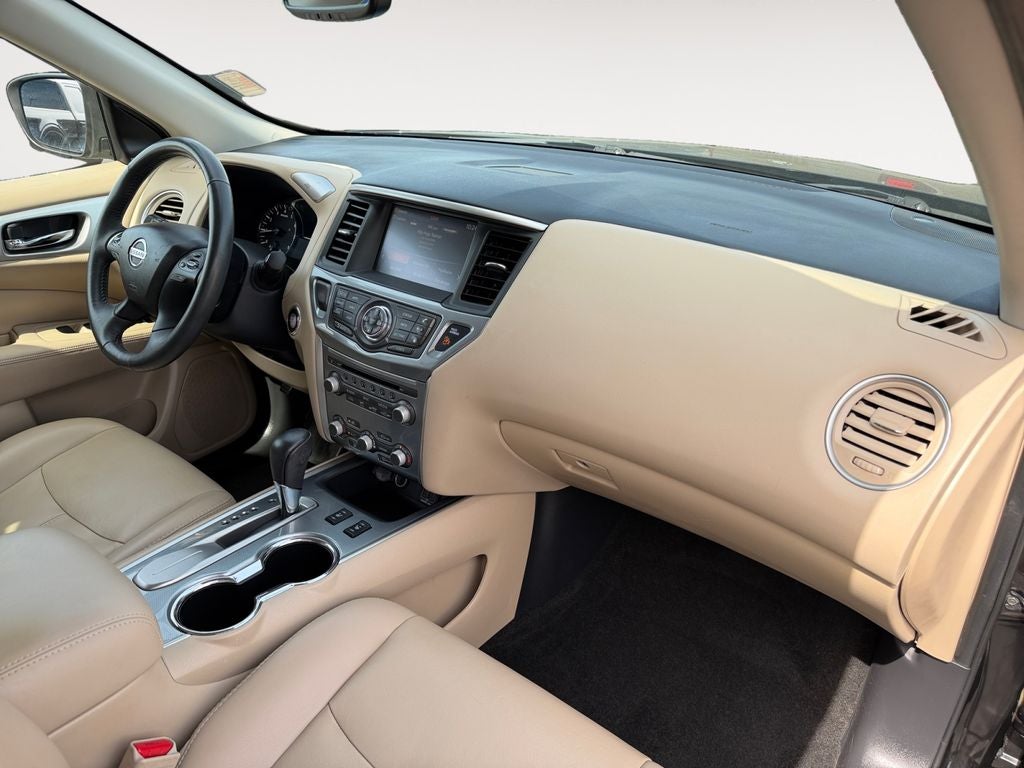 2018 Nissan Pathfinder SL