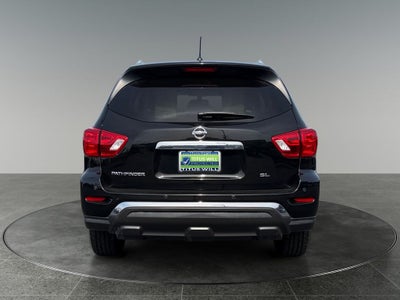 2018 Nissan Pathfinder SL