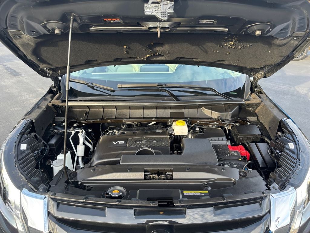 2022 Nissan Pathfinder SL