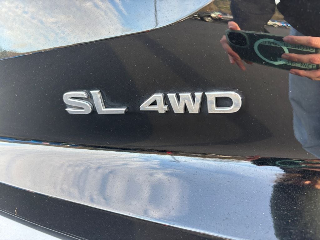 2022 Nissan Pathfinder SL