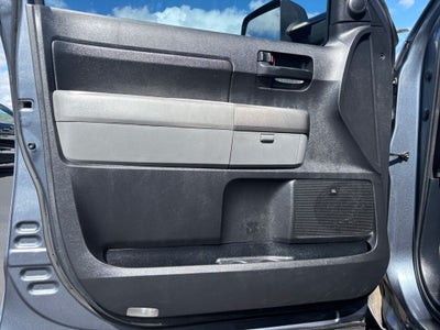 2010 Toyota Tundra Grade CrewMax