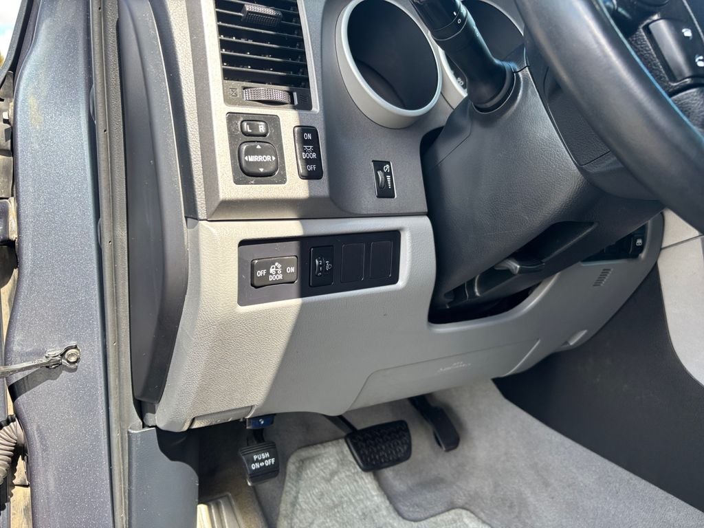 2010 Toyota Tundra Grade CrewMax