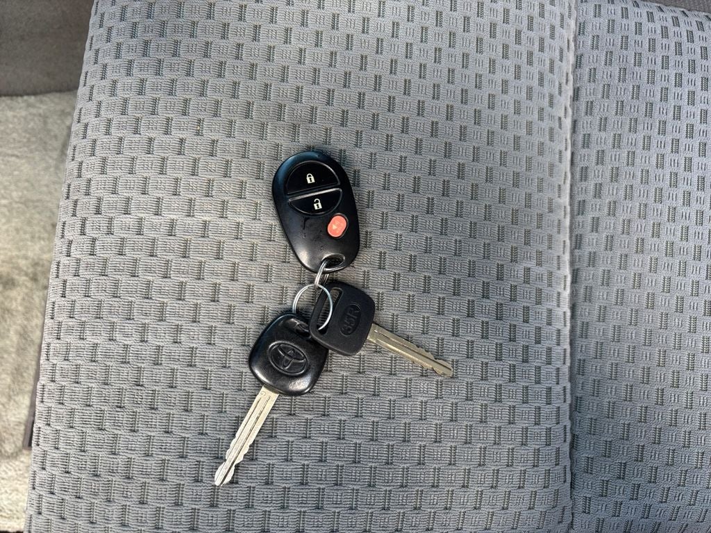 2010 Toyota Tundra Grade CrewMax