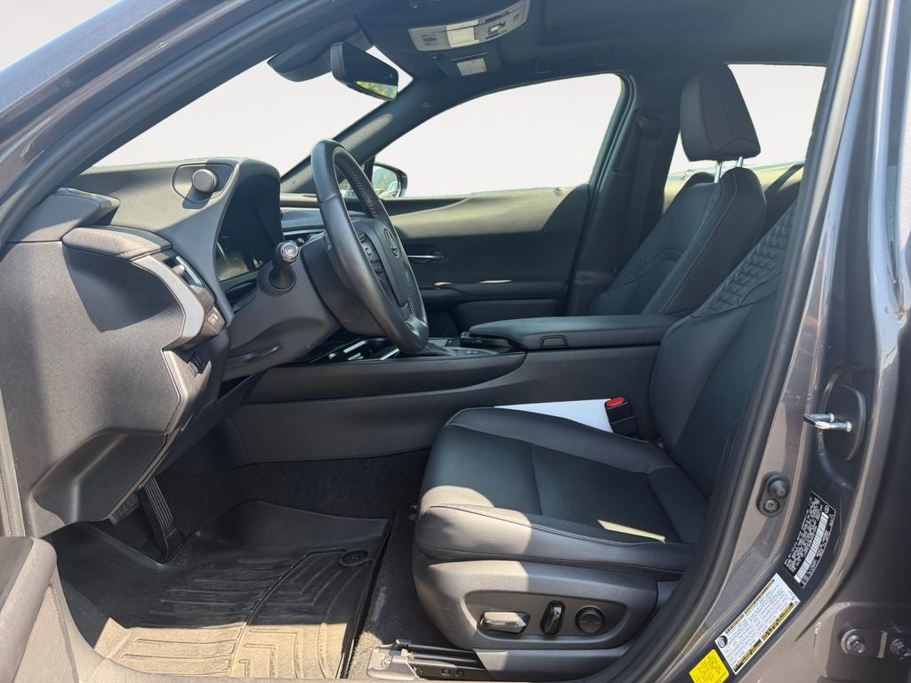 2022 Lexus UX 250h Base