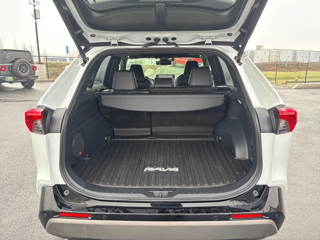 2024 Toyota RAV4 Hybrid XSE