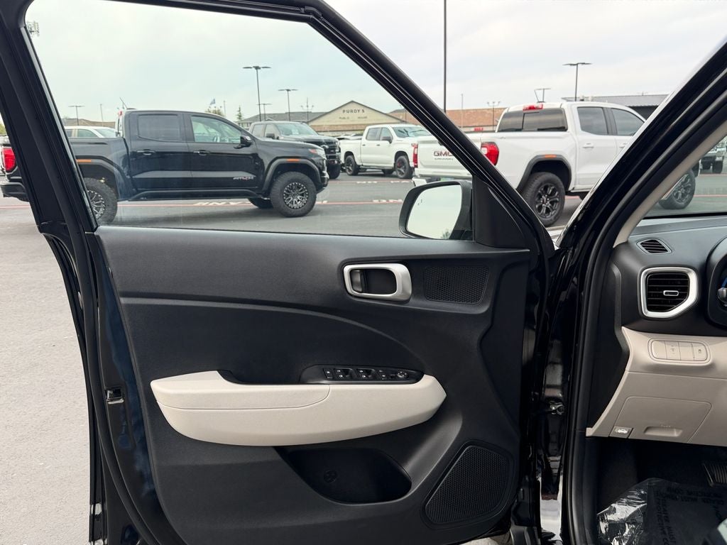2025 Hyundai Venue SEL