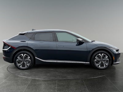 2024 Kia EV6 Light