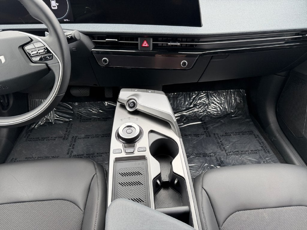 2024 Kia EV6 Light