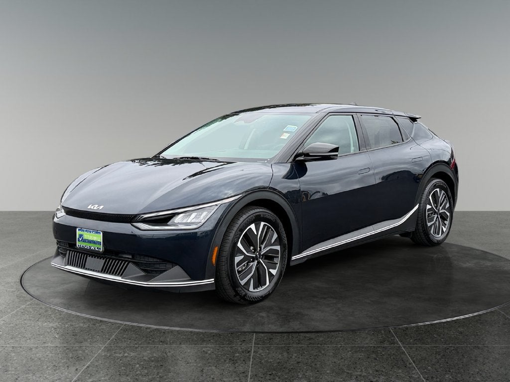 2024 Kia EV6 Light
