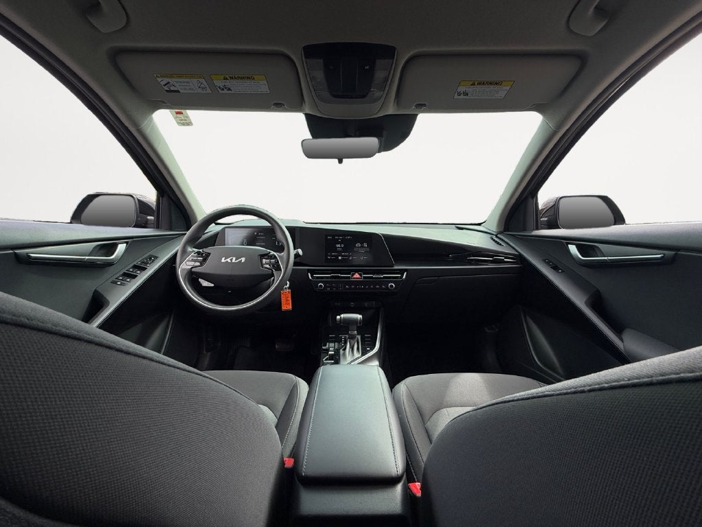 2025 Kia Niro LX
