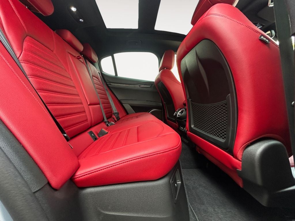 2022 Alfa Romeo Stelvio Sprint